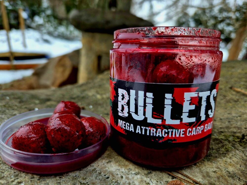 G.B.U. Boilies v dipu Bullets Strawberry Punk 200g - 24mm