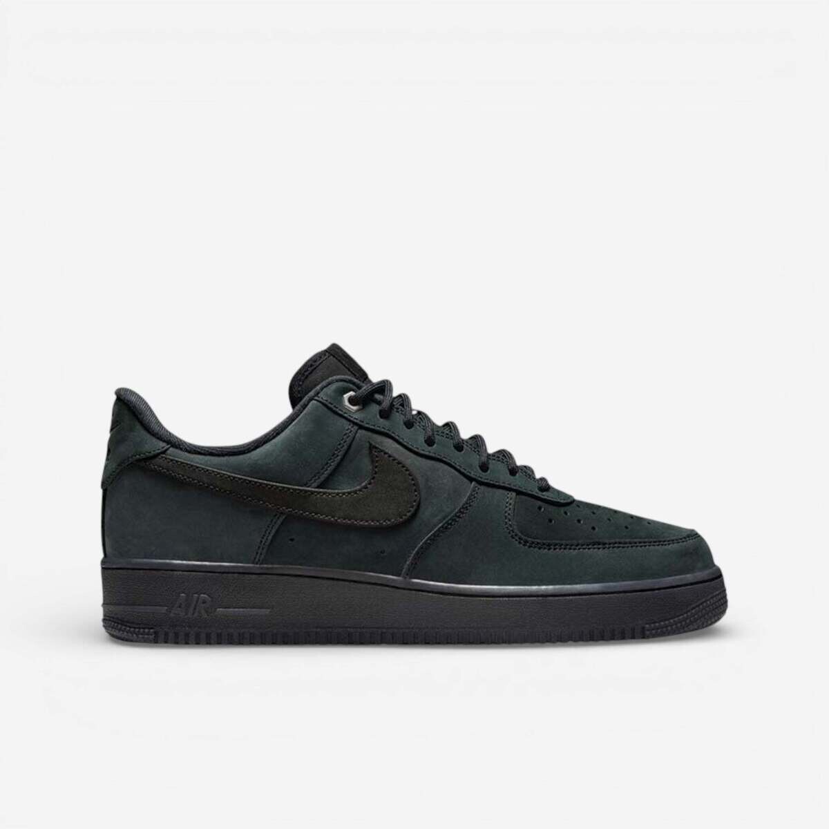 Nike  Air Force 1 Low '07 WB Triple Black Nubuck  Černá