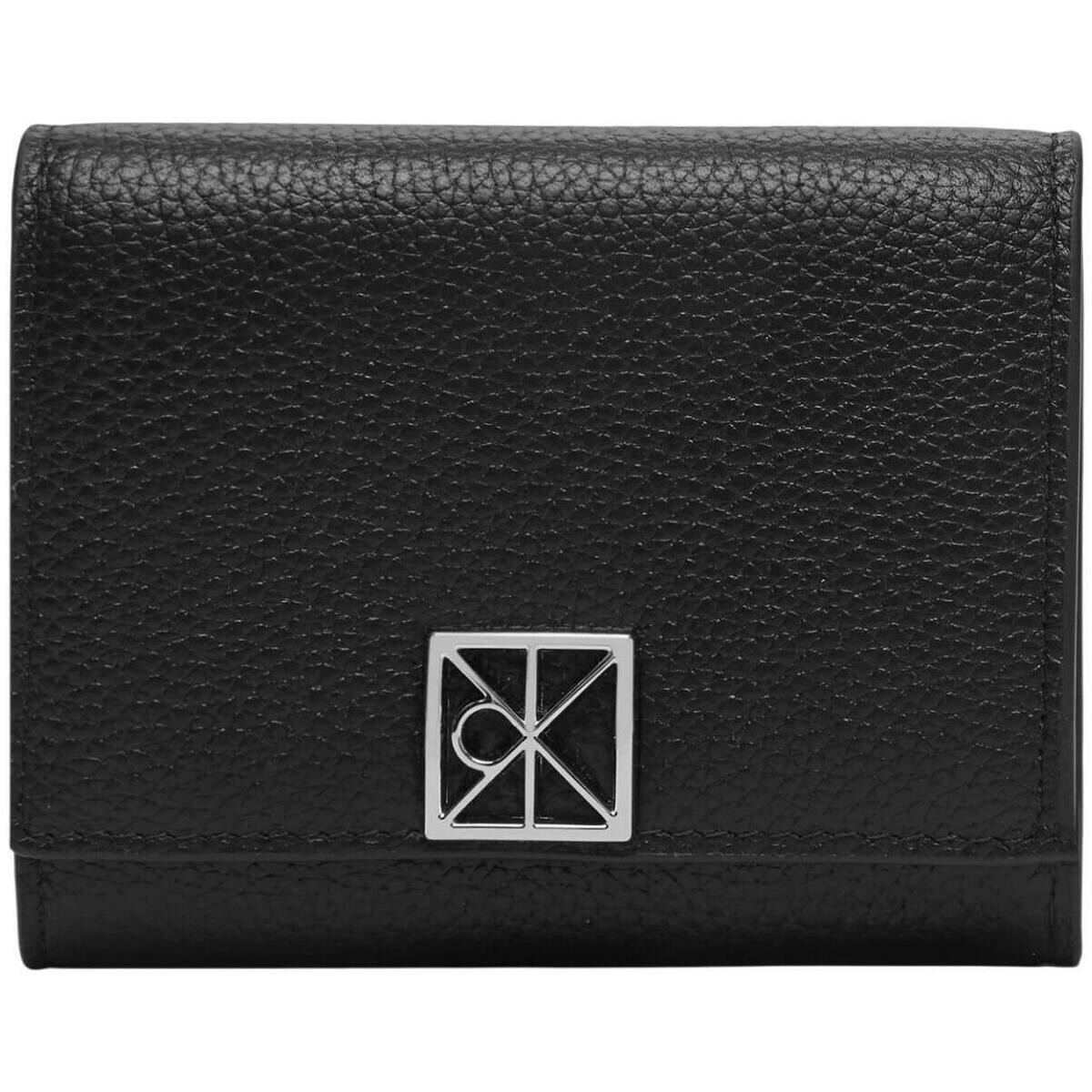 Calvin Klein Jeans  EMBLEM HW PEBBLE TRIFOLD W/ZIP LV04F1128G  Černá