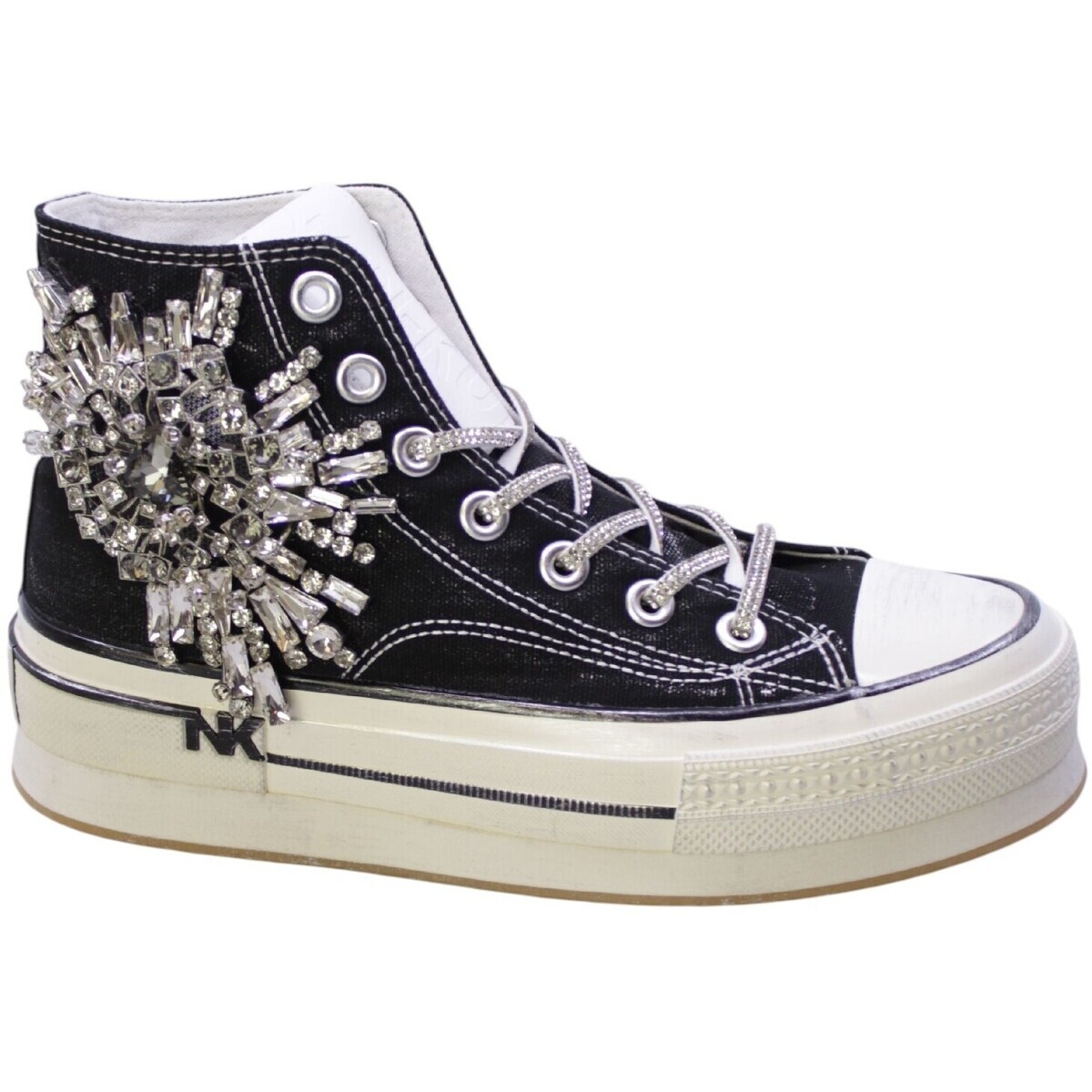 NAN-KU  467651  Černá