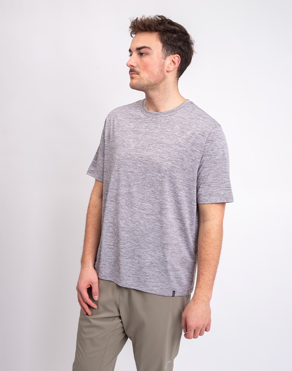 Patagonia M's Capilene® Cool Daily Shirt Feather Grey S