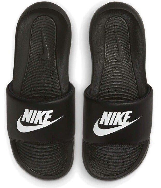 Nike Victori One Slide W Velikost: 35,5 EUR