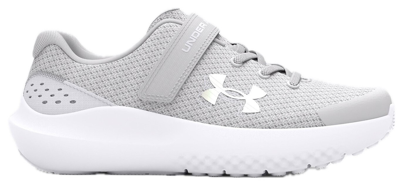 Under Armour GPS Surge 4 AC Jr. Velikost: 33,5 EUR