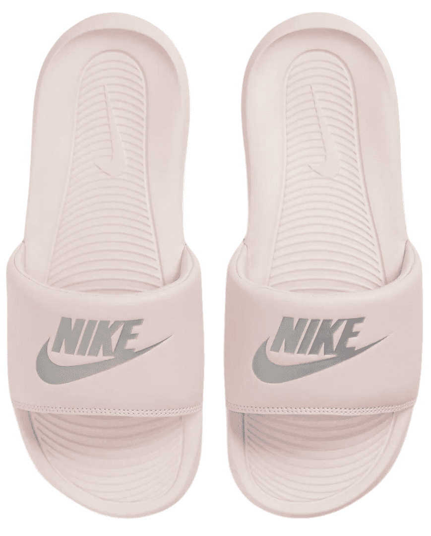 Nike Victori One W Slide Velikost: 42 EUR