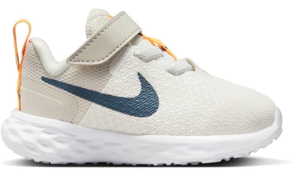 Nike Revolution 6 Nn Tdv Velikost: 17 EUR