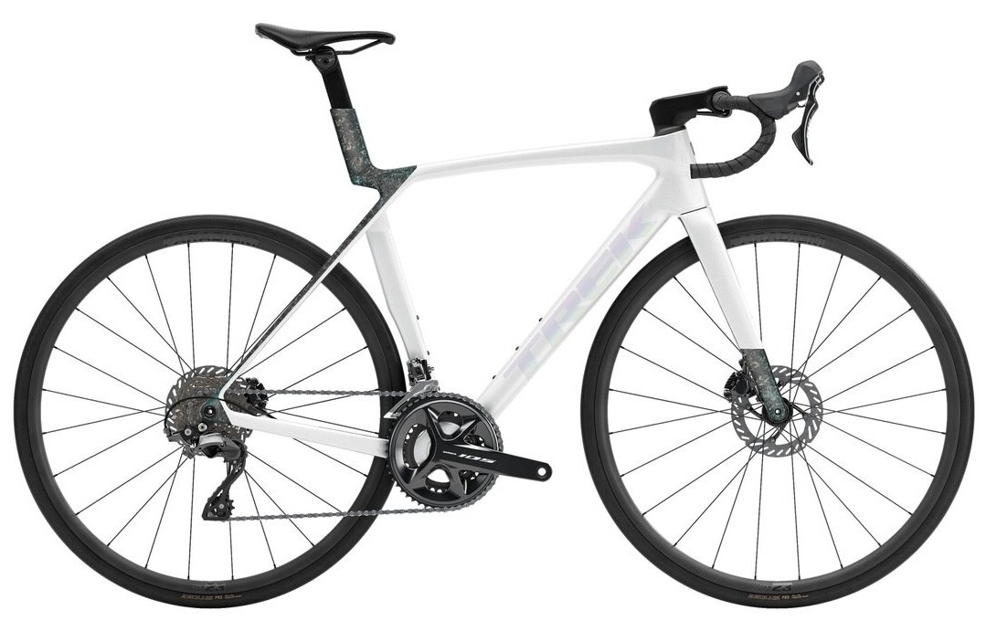 Trek Madone SL 5 Gen 8 Gloss Crystal White/matte Deep Smoke 2026 Velikost: L