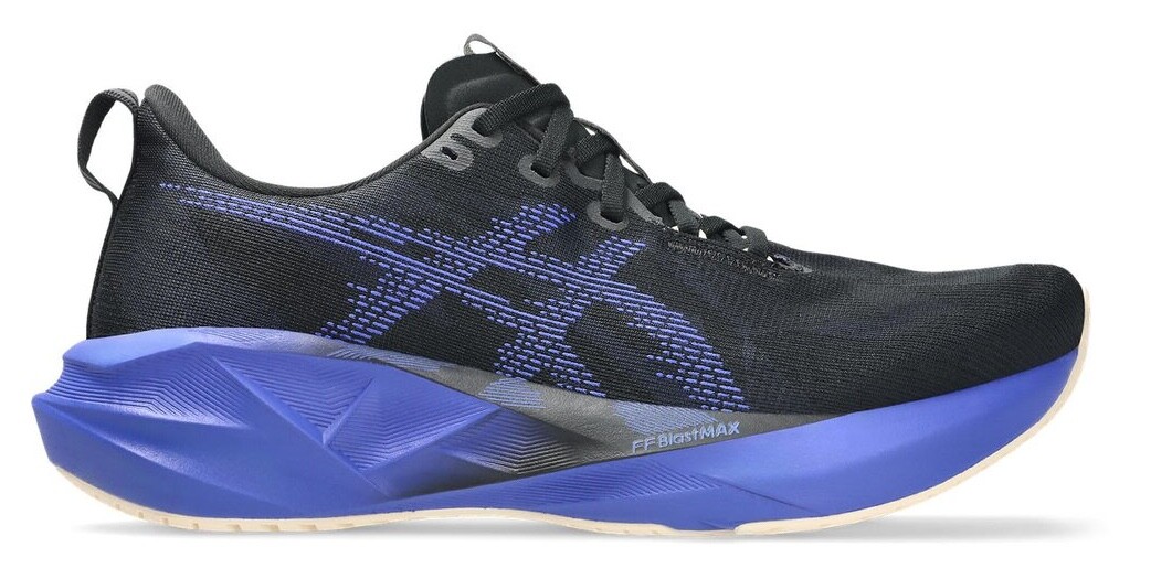 Asics Novablast 5 m Velikost: 40,5 EUR