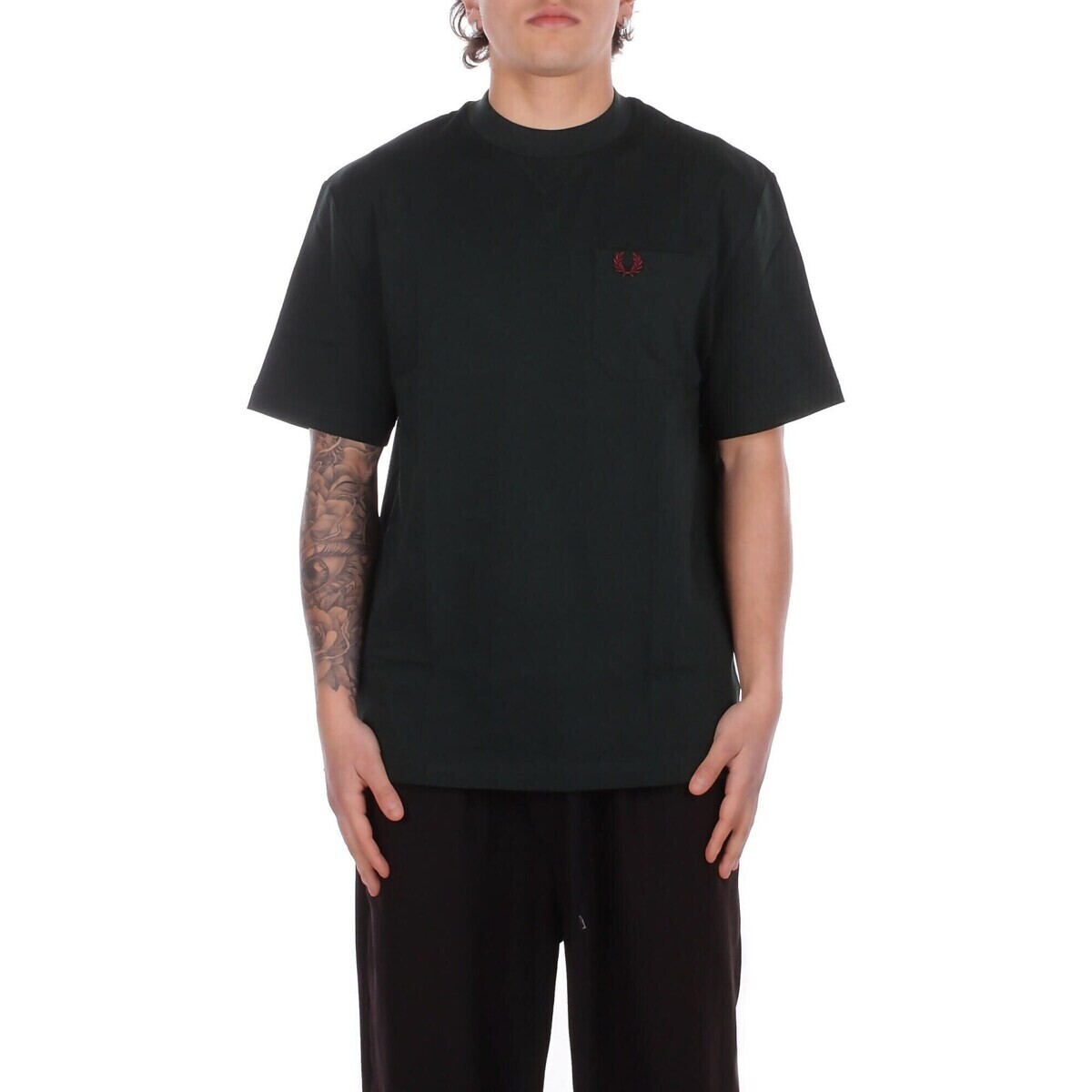 Fred Perry  M2408  Zelená