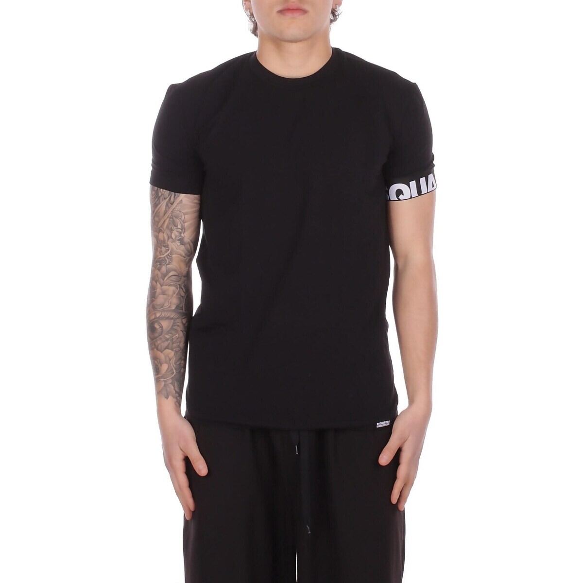 Dsquared  D9M3S6190  Černá