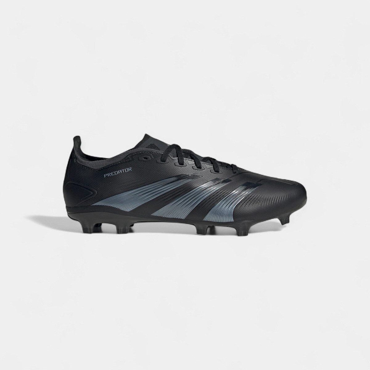 adidas  Predator 24 League Low FG Core Black Carbon  Červená