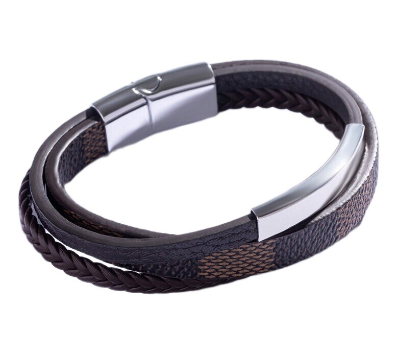 Marc Malone Trojitý hnědý kožený náramek pro muže MCGB5039S