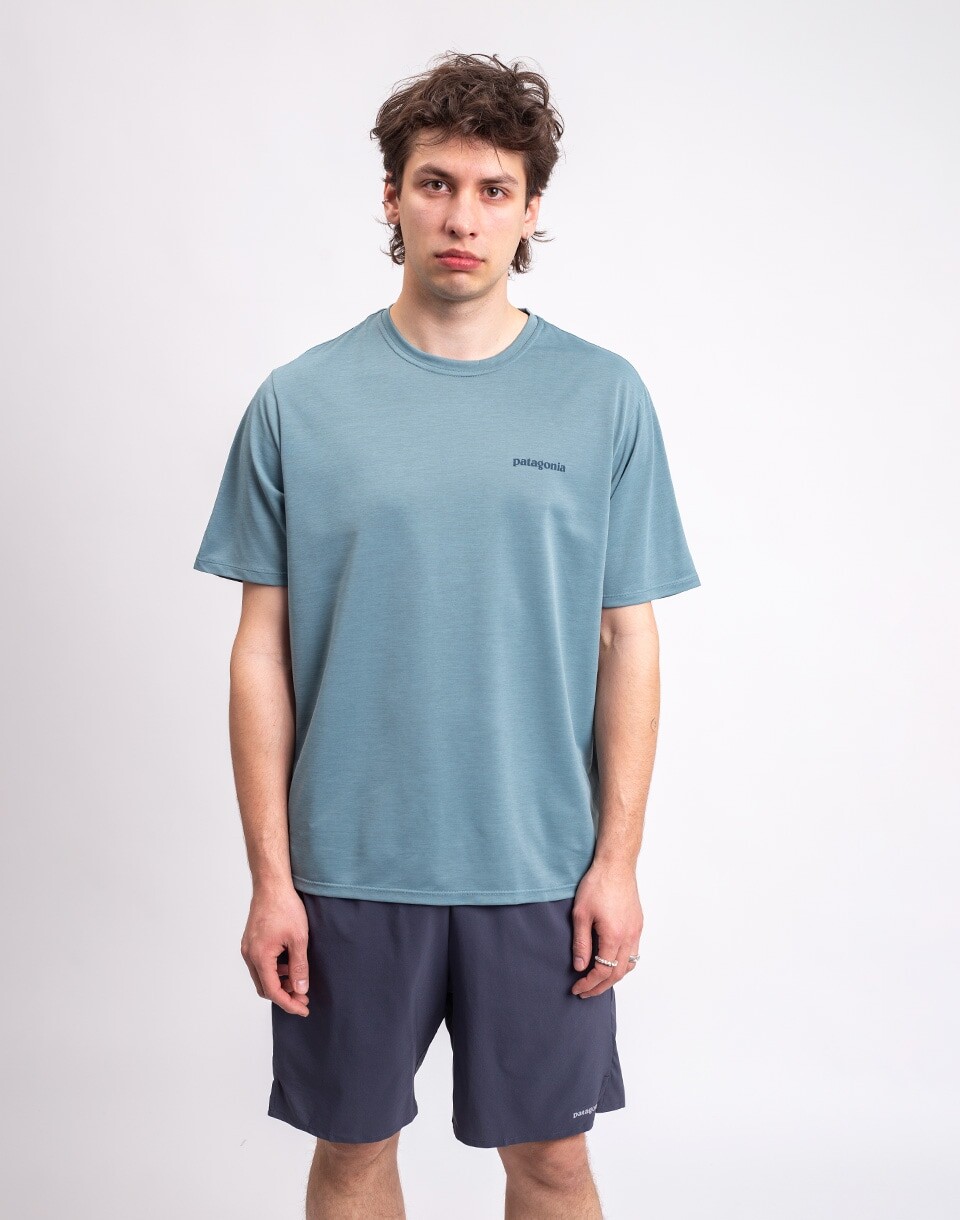 Patagonia M's Capilene® Cool Daily Shirt - Boardshort Logo Blue Sage - Light Blue Sage X-Dye S