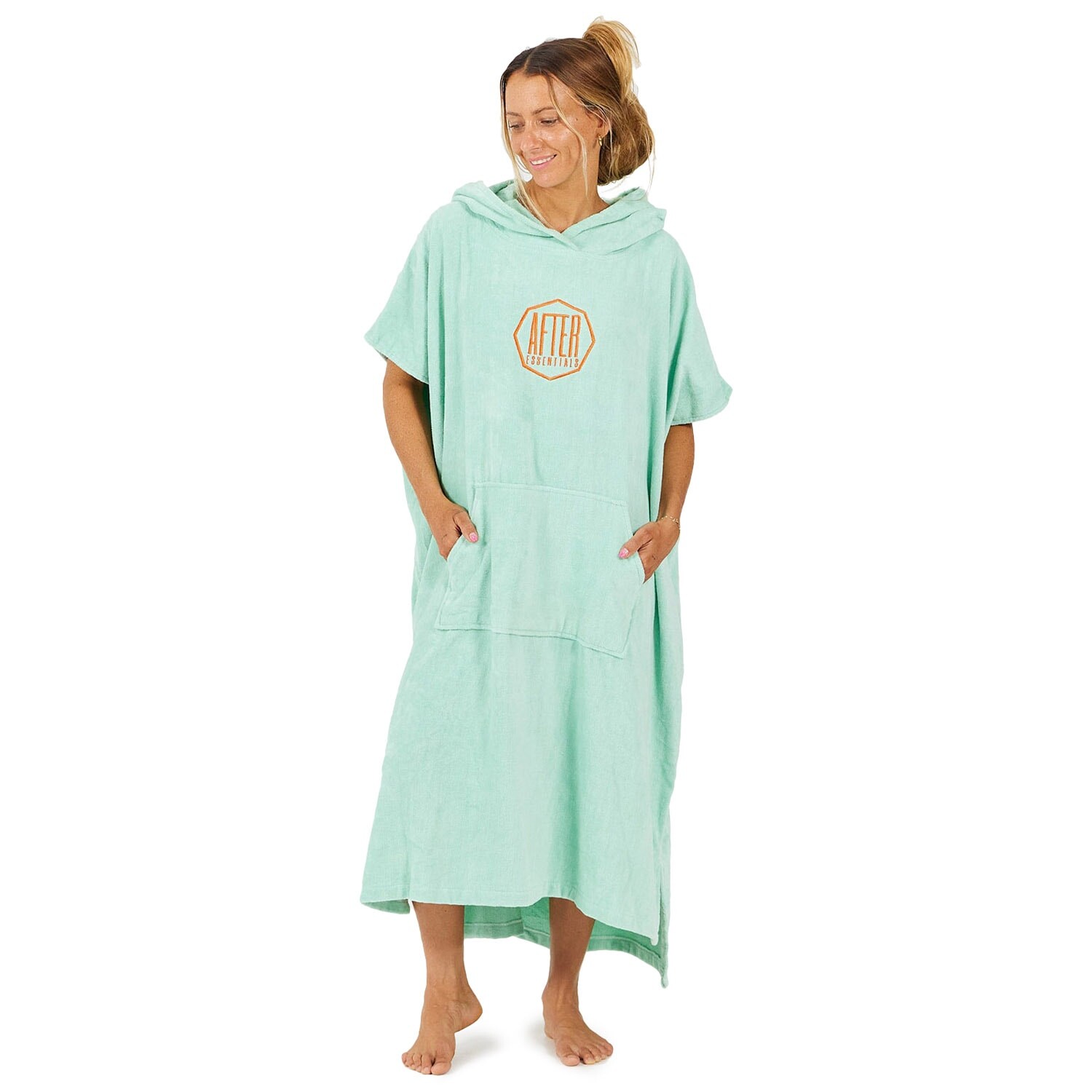 After Logo Poncho