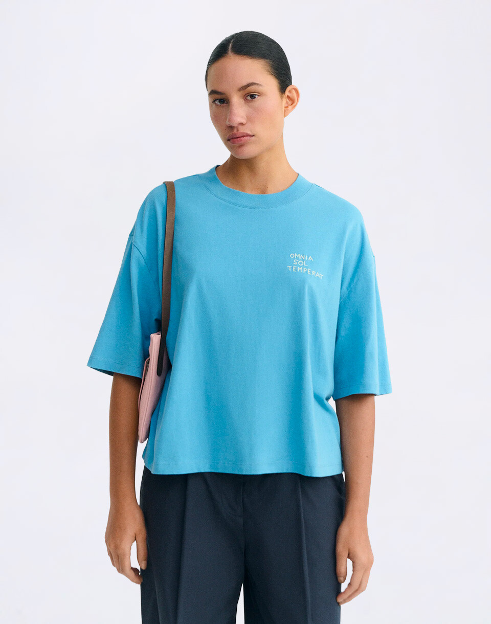 Thinking MU Omnia Sol Dark Dusk Lena Tee BLUE XS