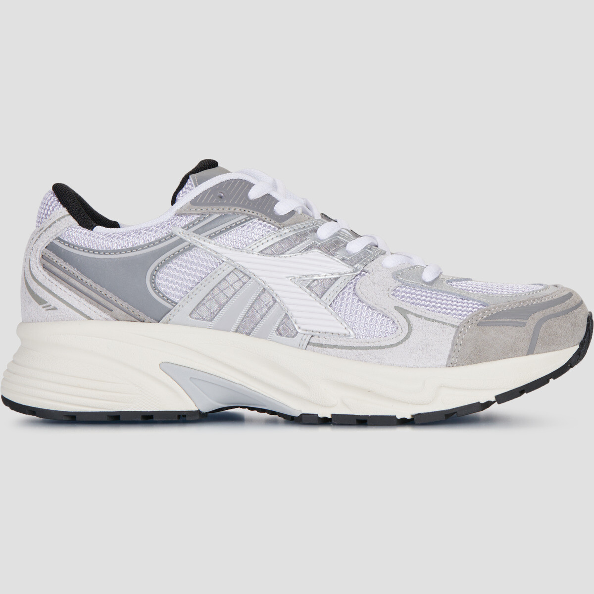 Diadora  Mythos Star  Šedá