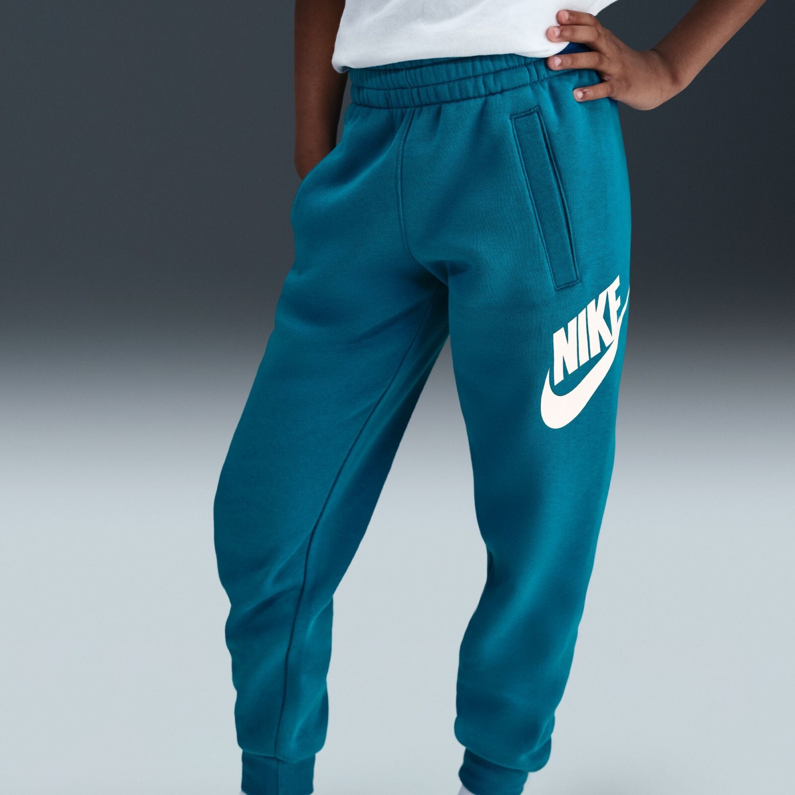 Nike Club Fleece Kids Joggers M