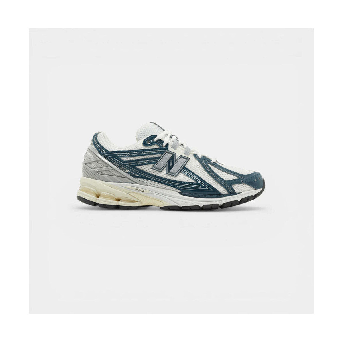 New Balance  1906R 'White Navy' Footlocker Exclusive  Bílá