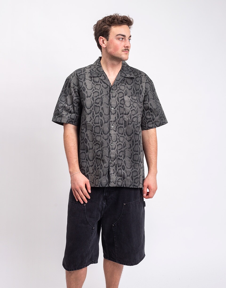 Carhartt WIP S/S Snake Camo Shirt Snake Camo, Leaf garment dyed M