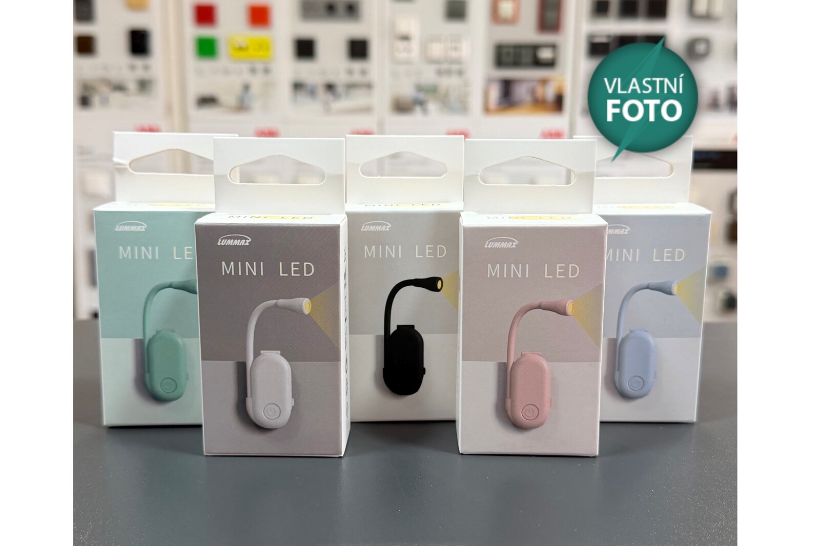 LUMMAX mini LED 3W svítilna na čtení, dobíjecí s klipem k přidělání na knihu s možností změny barvy světla, zelená