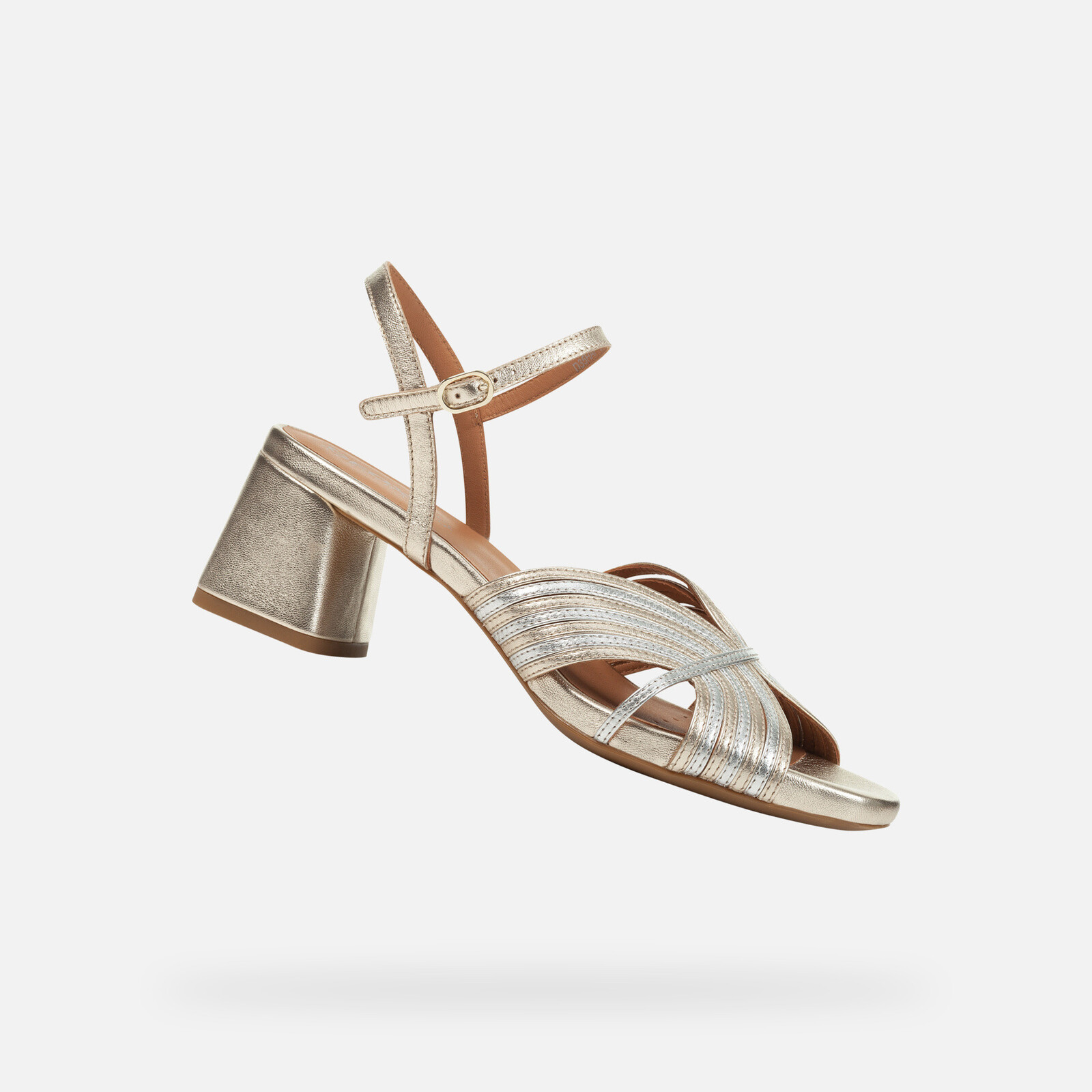 Stříbrné dámské sandály Geox Genziana Mid