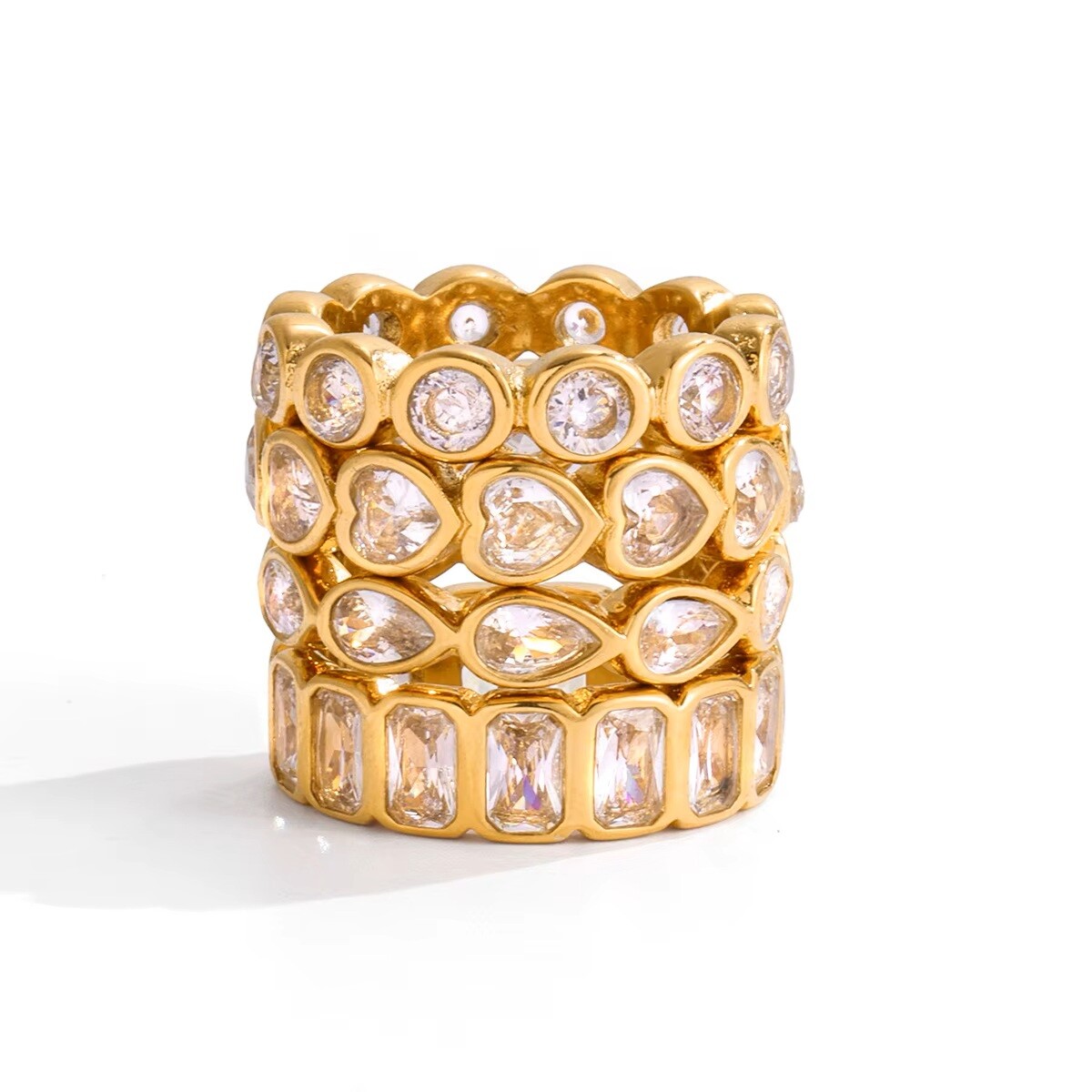 ELENYS Crystal Love – pozlacený prsten 18K žluté zlato Velikost: 7 (EU: 54-56)
