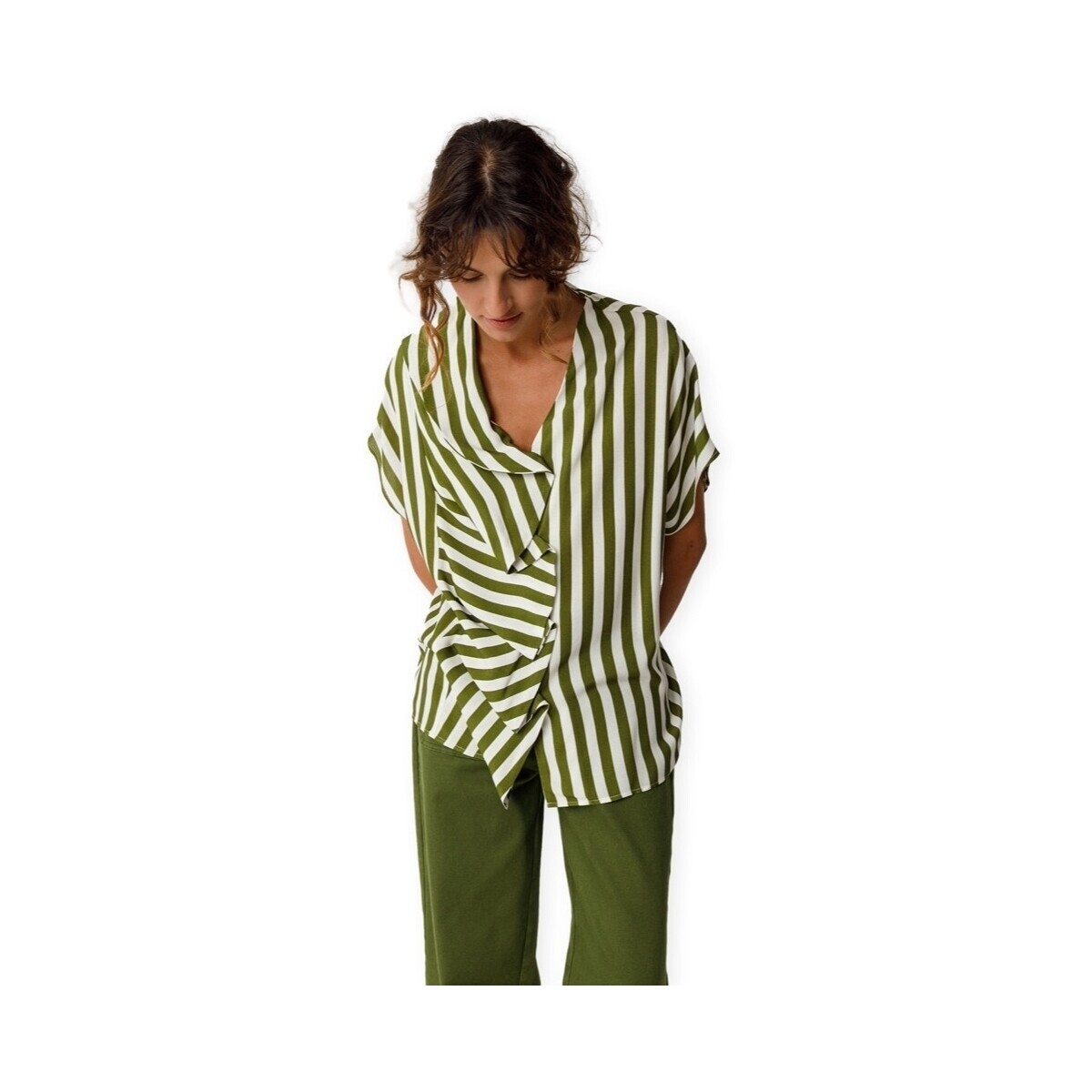 Skfk  Kaua Shirt - Stripes Green  Zelená