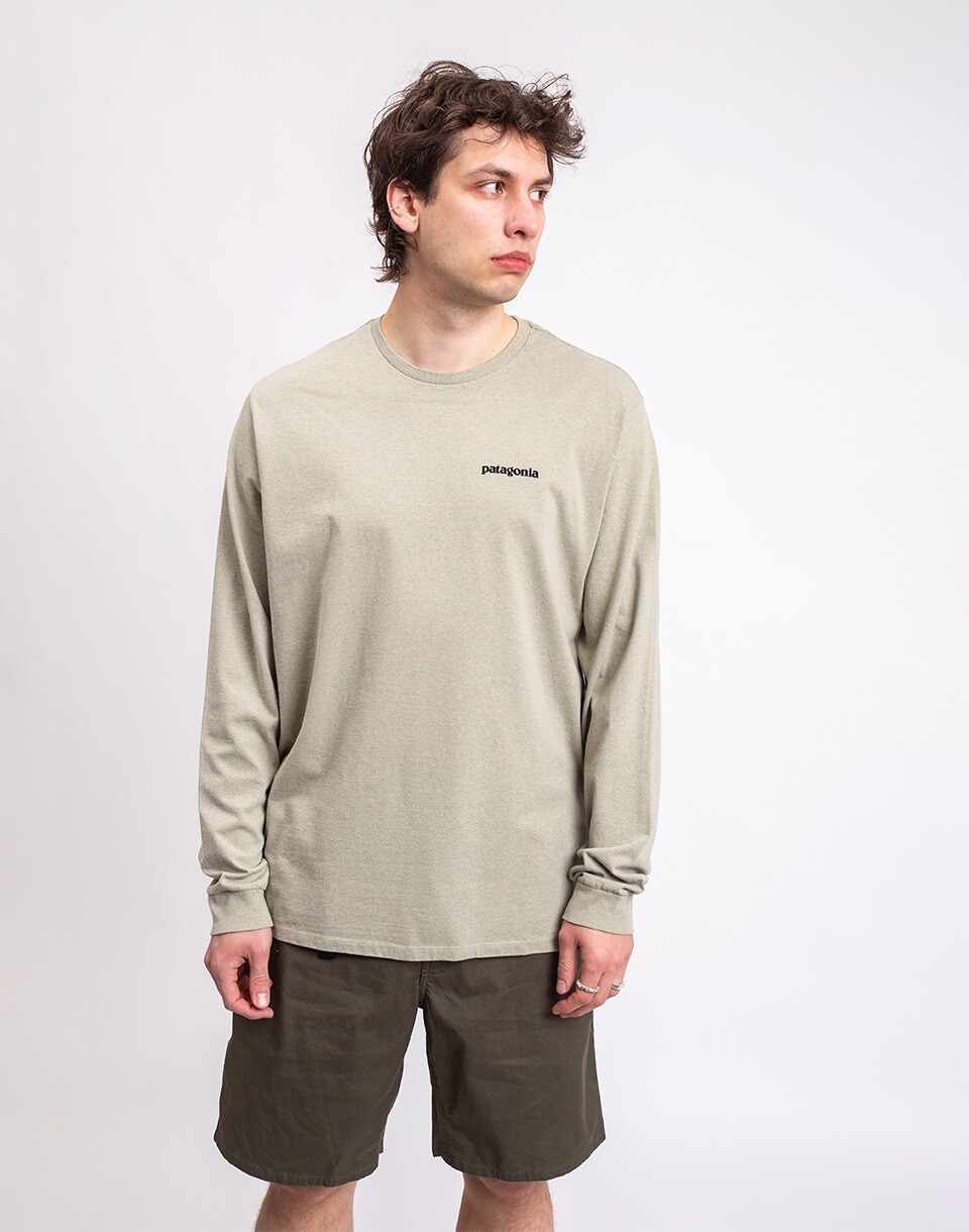 Patagonia M's P-6 Logo Responsibili-Tee® P-6 Outline: Gumtree Green S