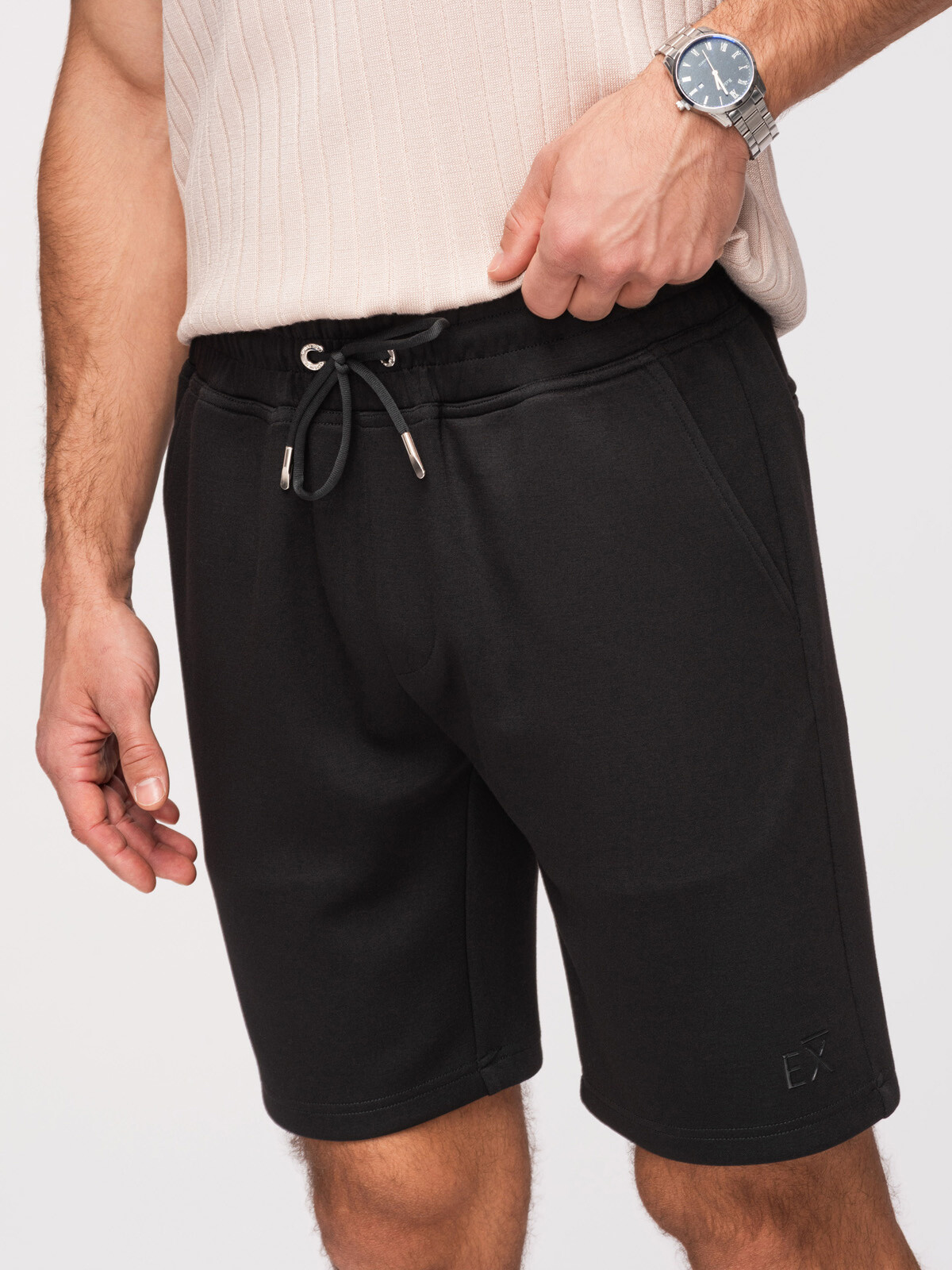 Ombre pánské REGULAR FIT úpletové kraťasy - černé
