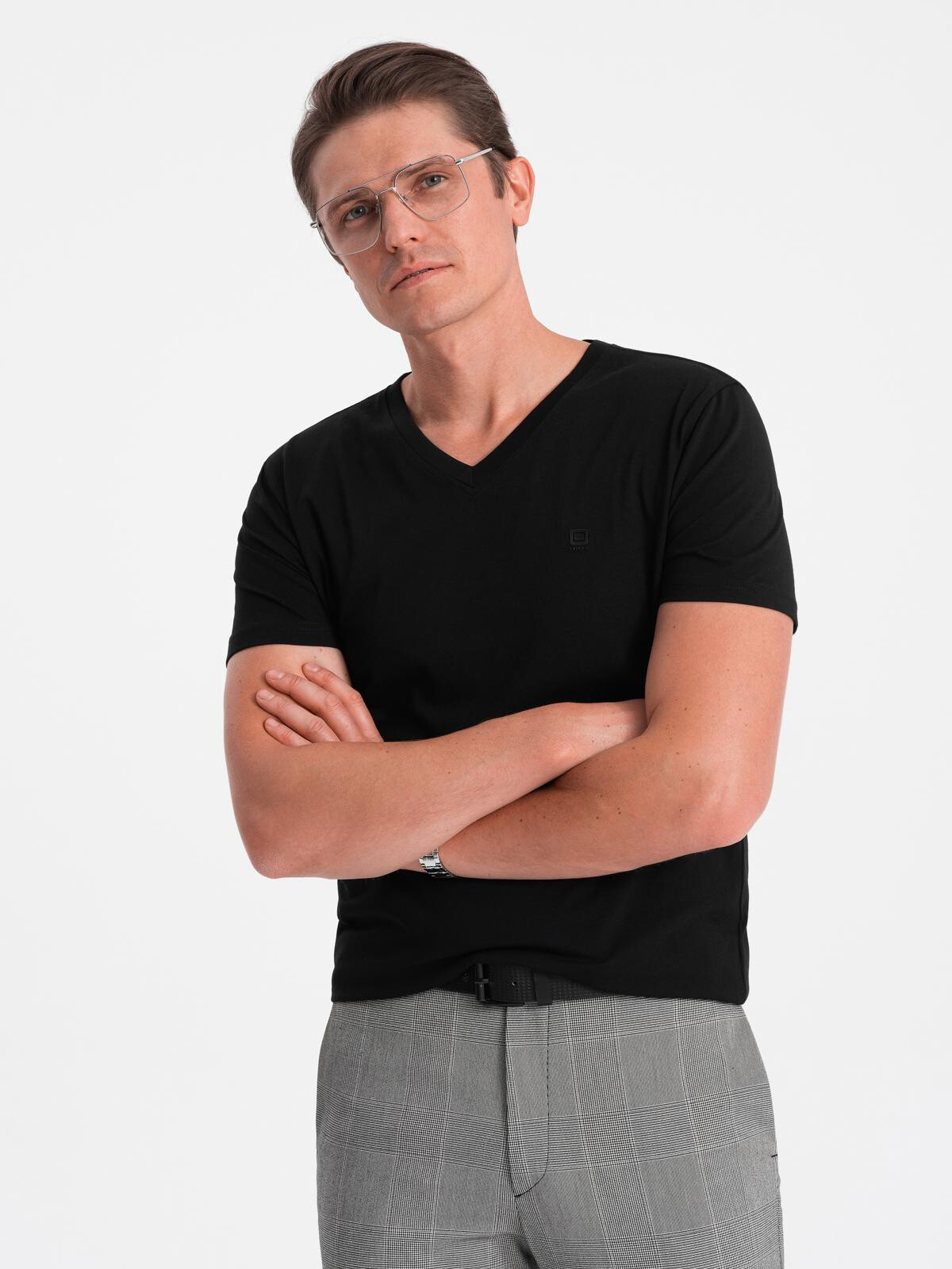 Pánské tričko s výstřihem do V