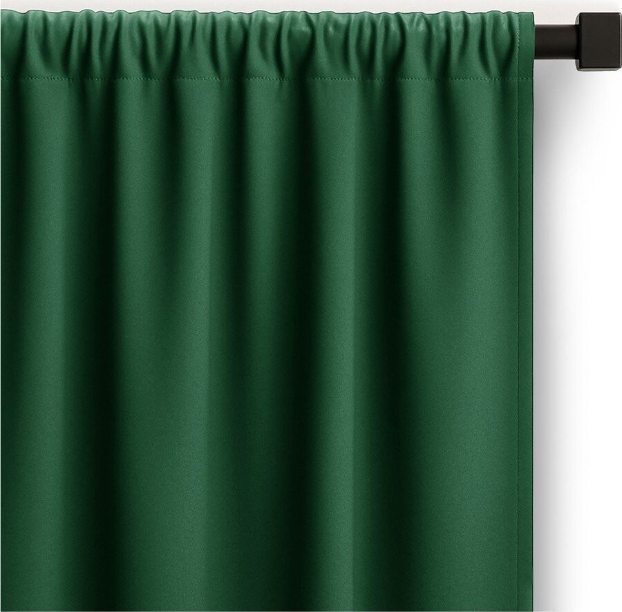 Tmavě zelený dimout závěs 200x250 cm Carli – Restilo