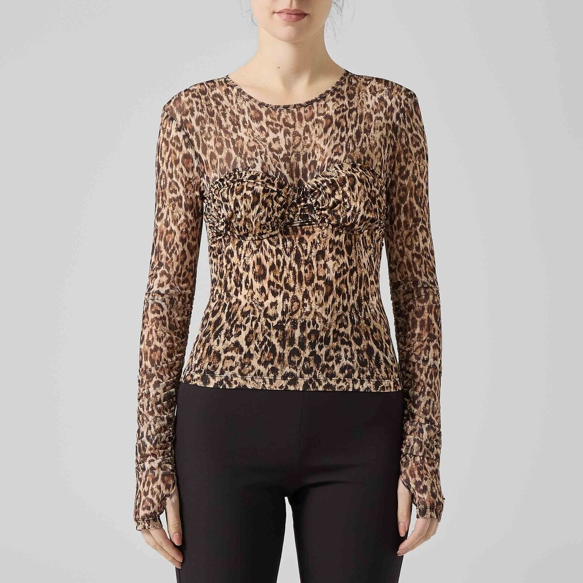 Roberto Cavalli  79PAH642GIROCOLLOTULLESTAMPALEOPARDOJUSTCAVALLI  ruznobarevne