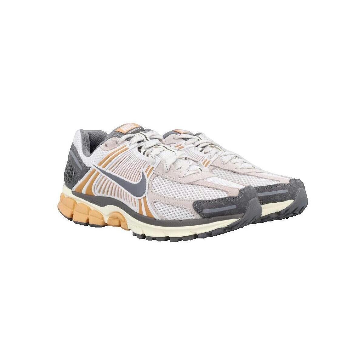 Nike  Baskets basses  Zoom Vomero 5  Šedá