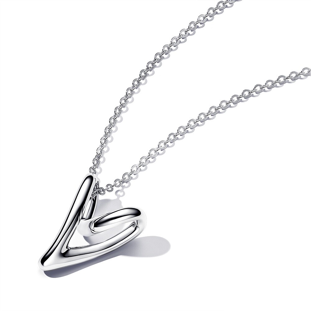 Pandora Elegantní stříbrný náhrdelník Essence 393272C00-70