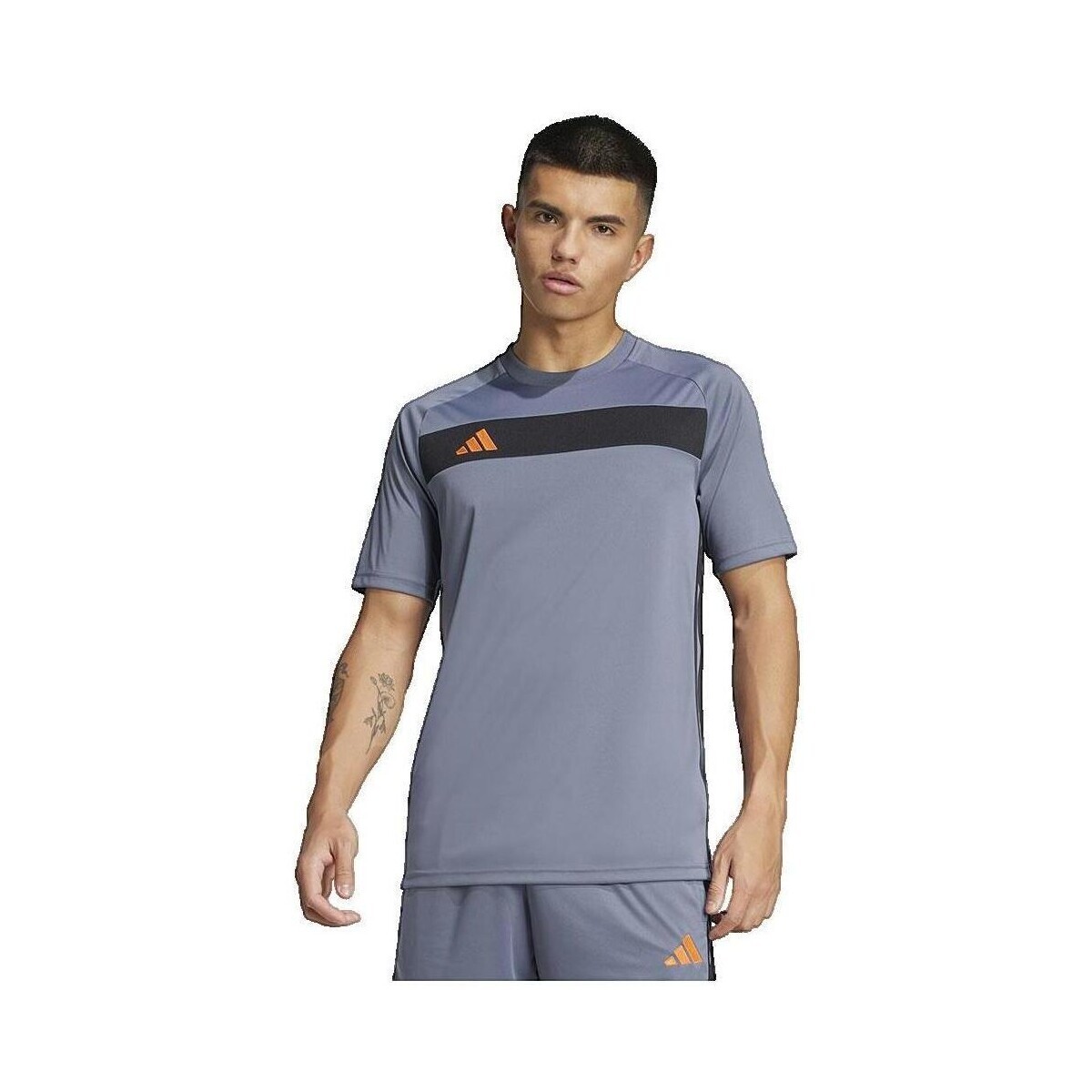 adidas  T-shirt  Tiro 25 Essentials coupe slim  Černá