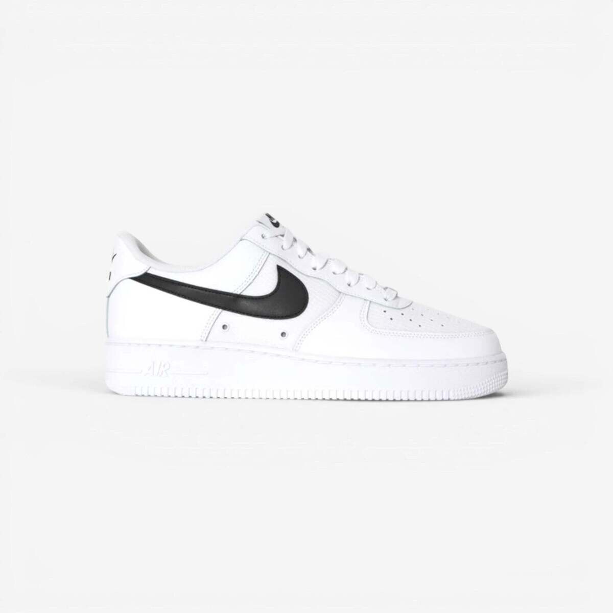 Nike  Air Force 1 '07 LV8 Tech White  Bílá