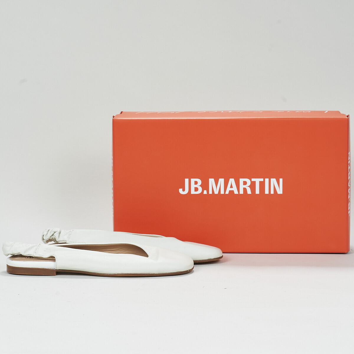 JB Martin  BRITANIE  Bílá