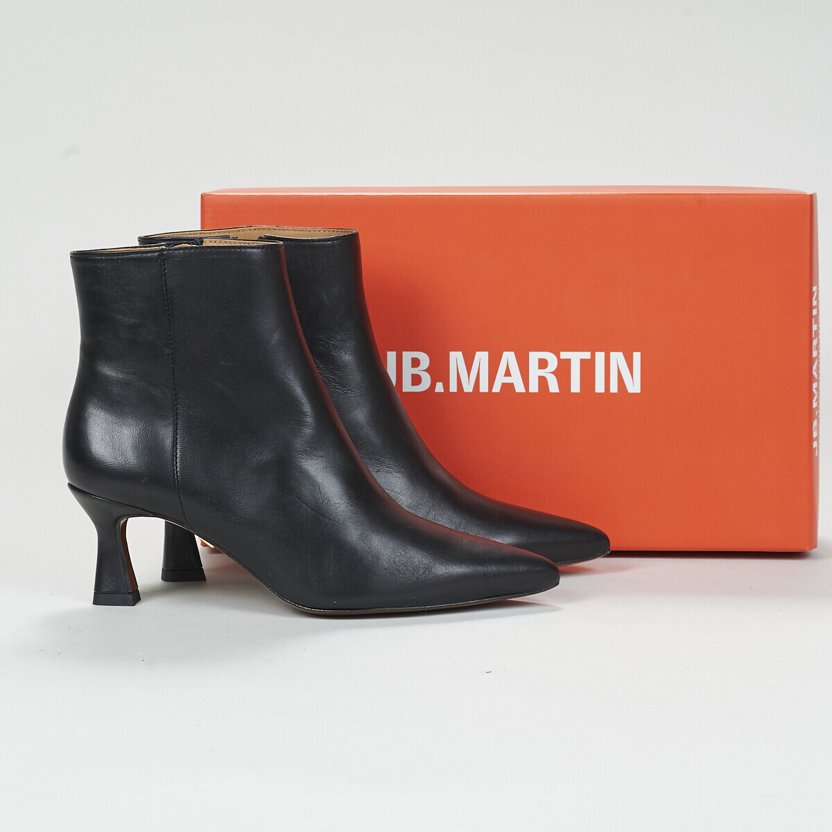 JB Martin  LIMBA  Černá