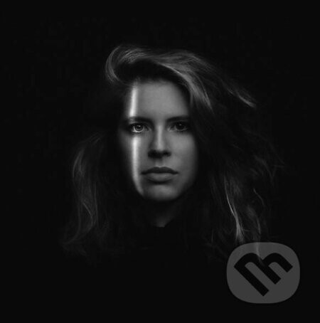 Zuzana Mikulcová: Dievča - Zuzana Mikulcová