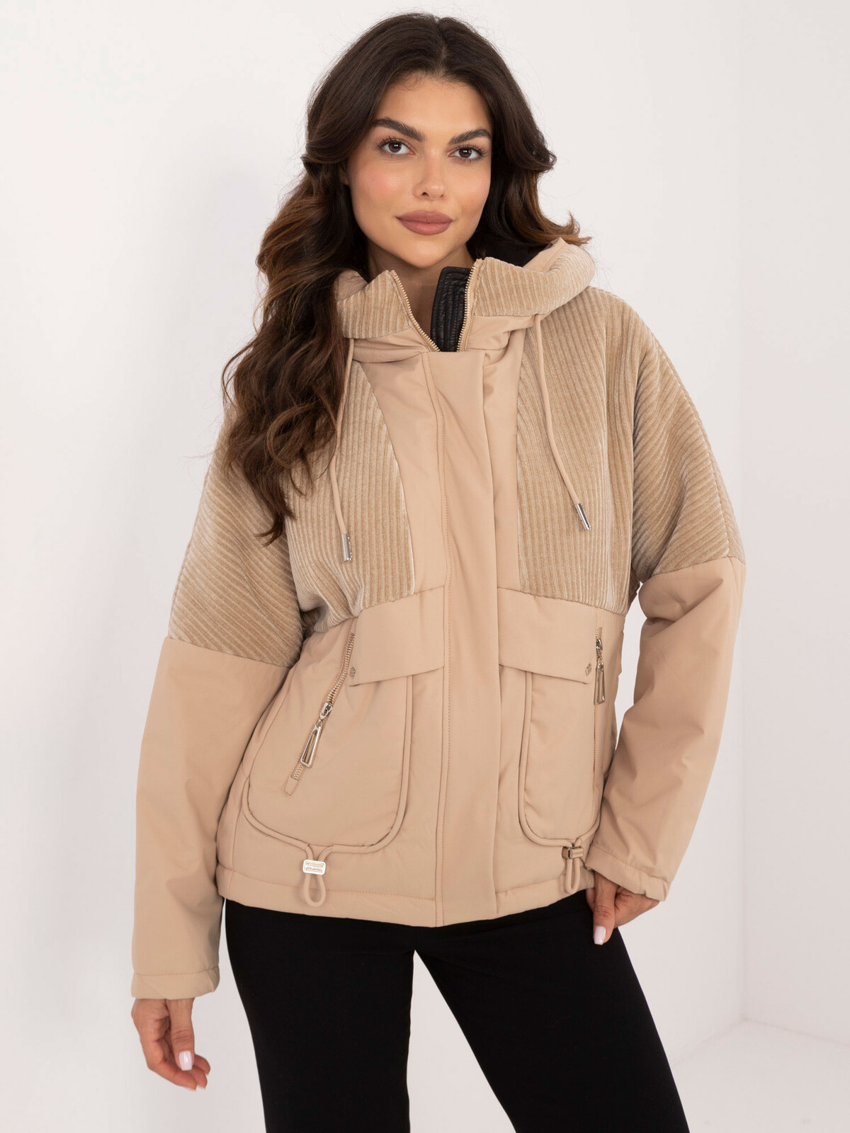 Béžová dámská přechodová bunda na zip MBM-KR-AJ218.42-beige Velikost: S