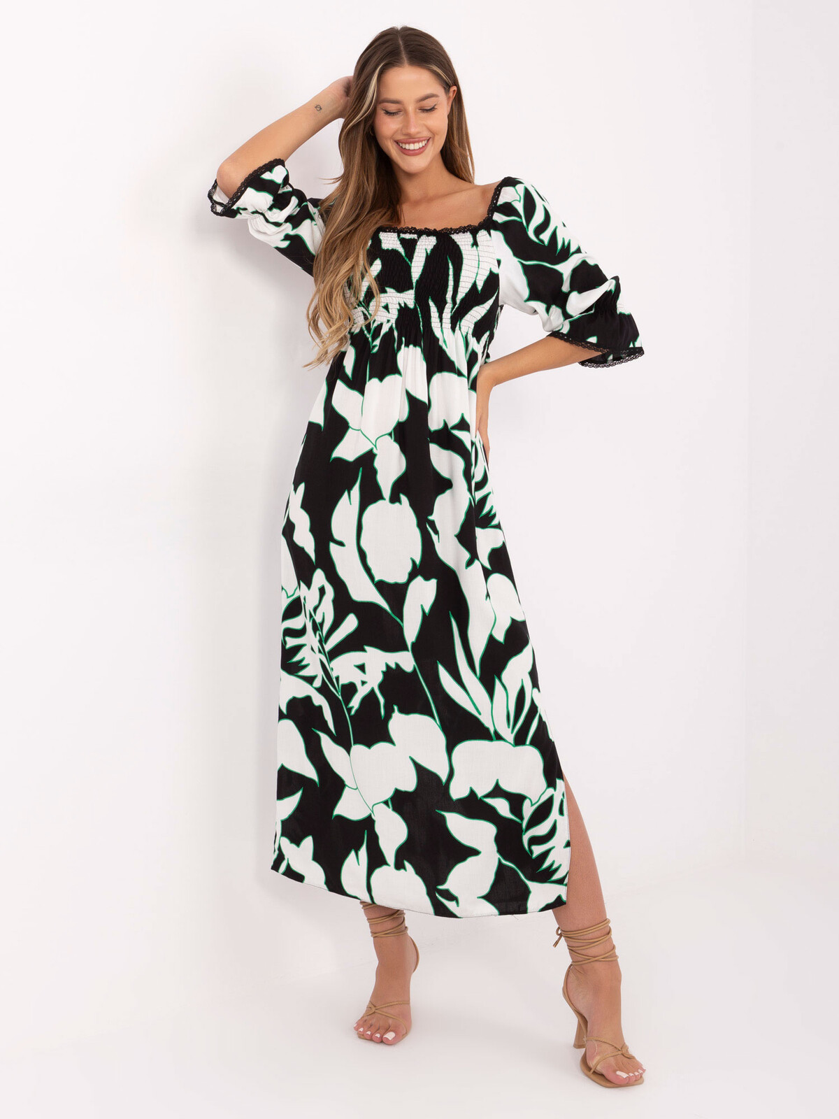 Černo-bílé letní šaty z viskózy se vzory LK-SK-510095.89-black-white Velikost: S/M