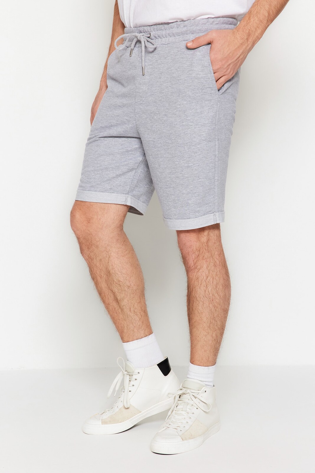 Trendyol Gray Regular/Normal Cut Medium Length Elastic Waisted Lace Up Double Leg Shorts