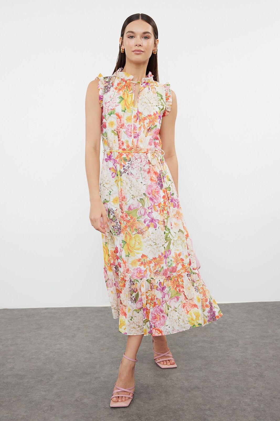 Trendyol Ecru Floral Patterned A-Line Midi Lined Chiffon Woven Dress