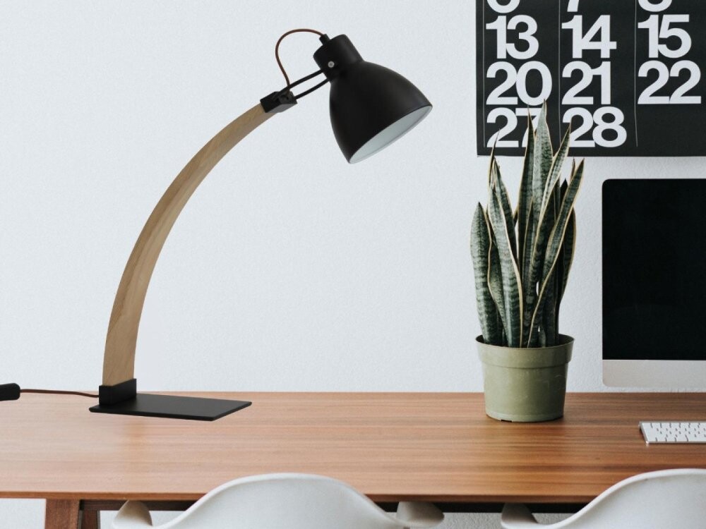 Stolní lampa z masivního dřeva WRE161 E27 60W
