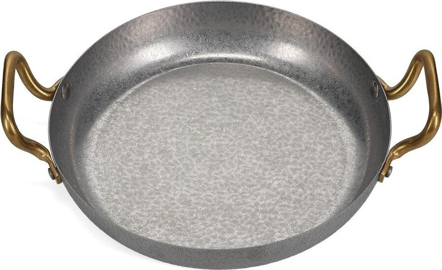 Servírovací kovový talíř ve stříbrné barvě ø 24 cm Serve – BonBistro