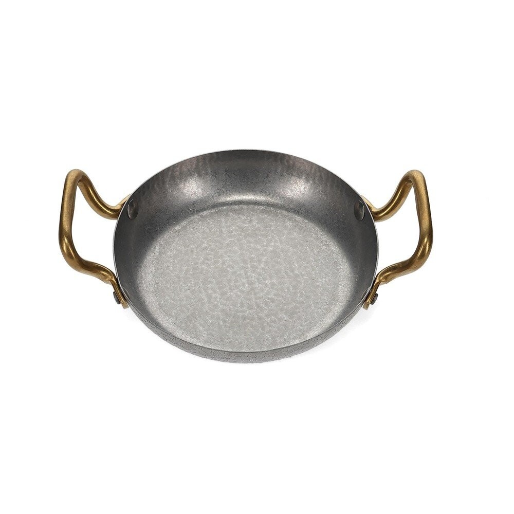 Servírovací kovový talíř ve stříbrné barvě ø 18 cm Serve – BonBistro