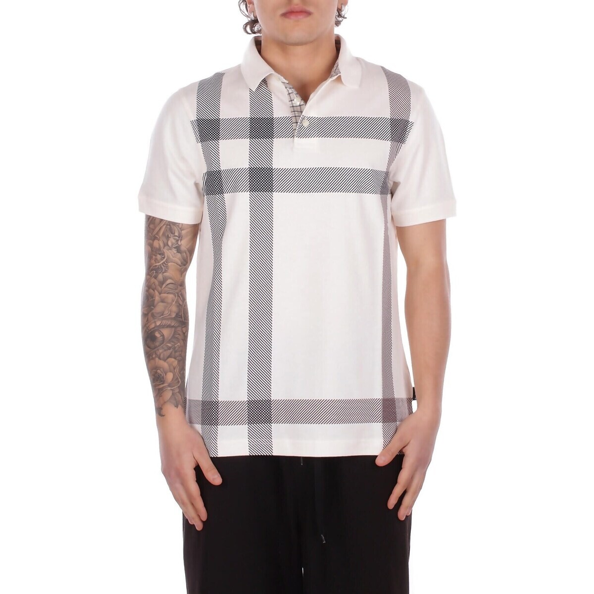 Barbour  MML1117  Bílá