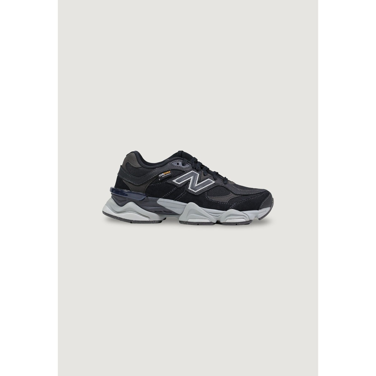 New Balance  9060 Unisex U9060ORA  Černá