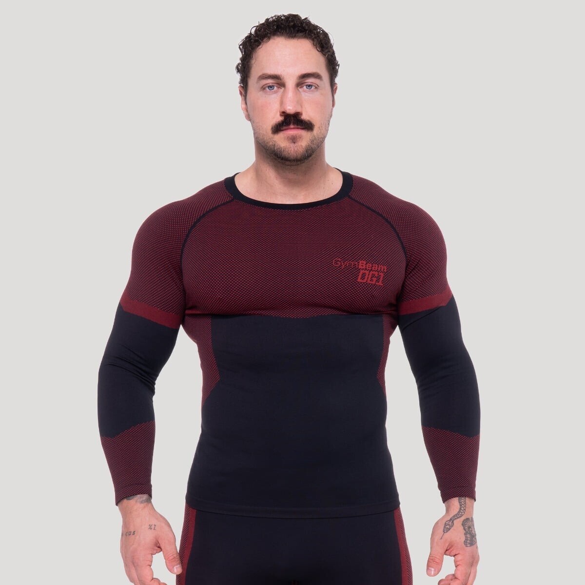 GymBeam Bezešvé tričko s dlouhým rukávem OG1 Black/Red