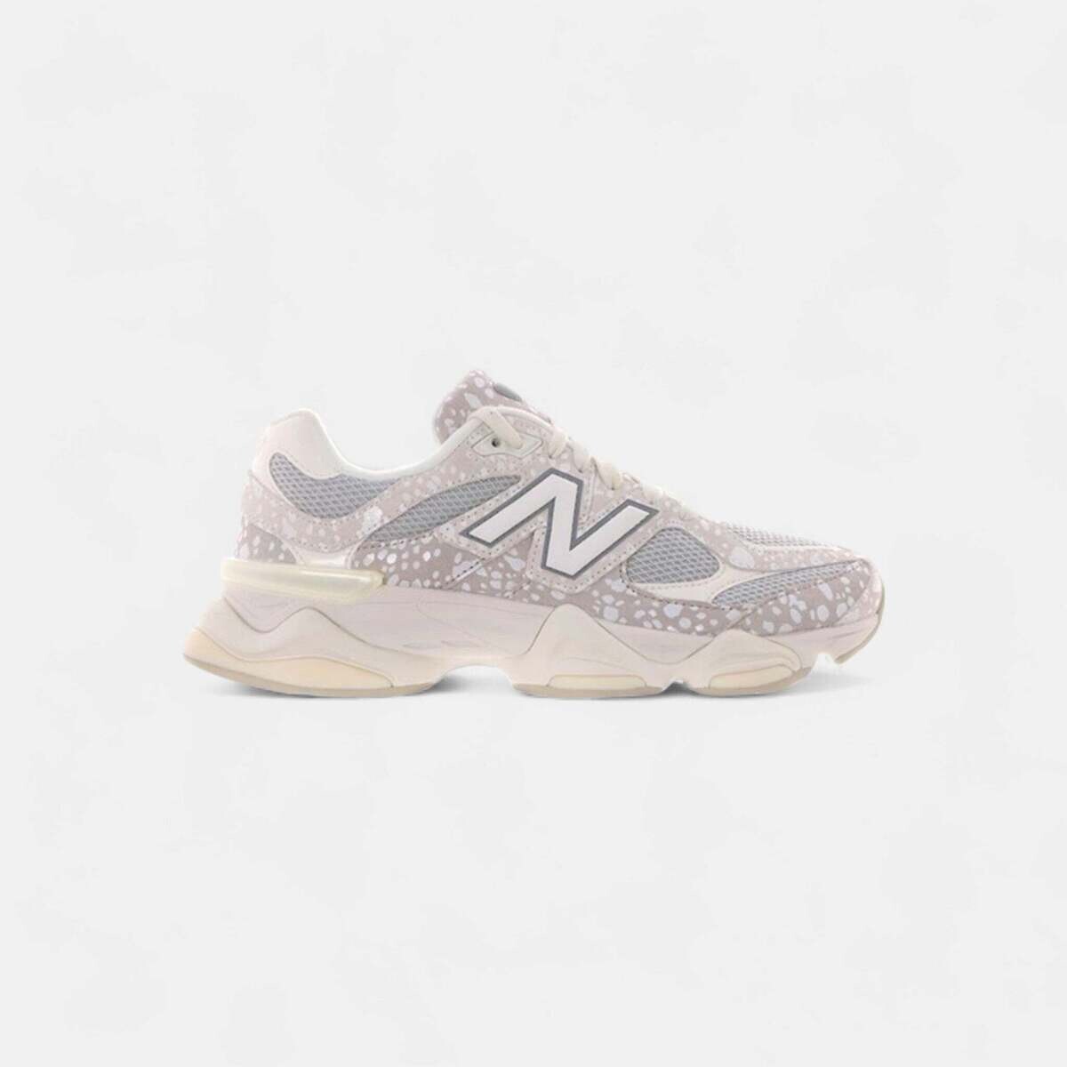 New Balance  new-balance-9060-grey-matter-reflection  Šedá
