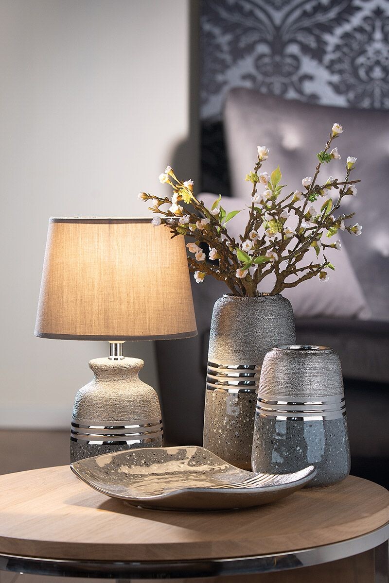 Gilde Šedá keramická stolní lampa